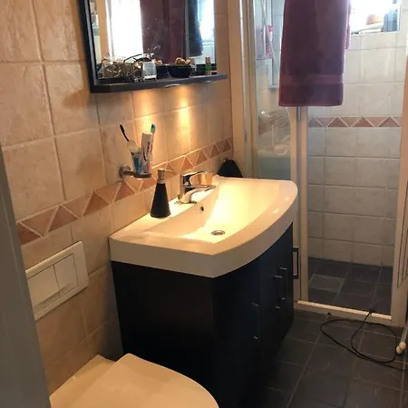 Solsiden Apartman *